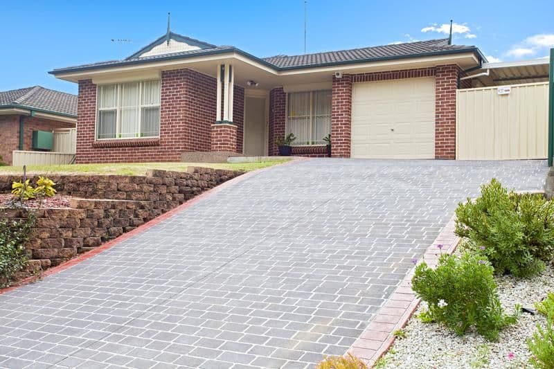 7 Topnot Avenue, HINCHINBROOK NSW 2168, Hinchinbrook - Thumbnail 2