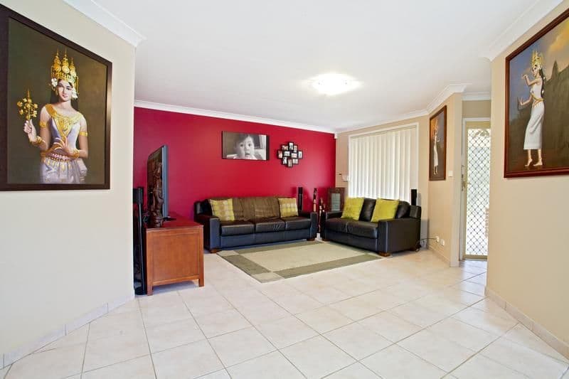 7 Topnot Avenue, HINCHINBROOK NSW 2168, Hinchinbrook - Thumbnail 3