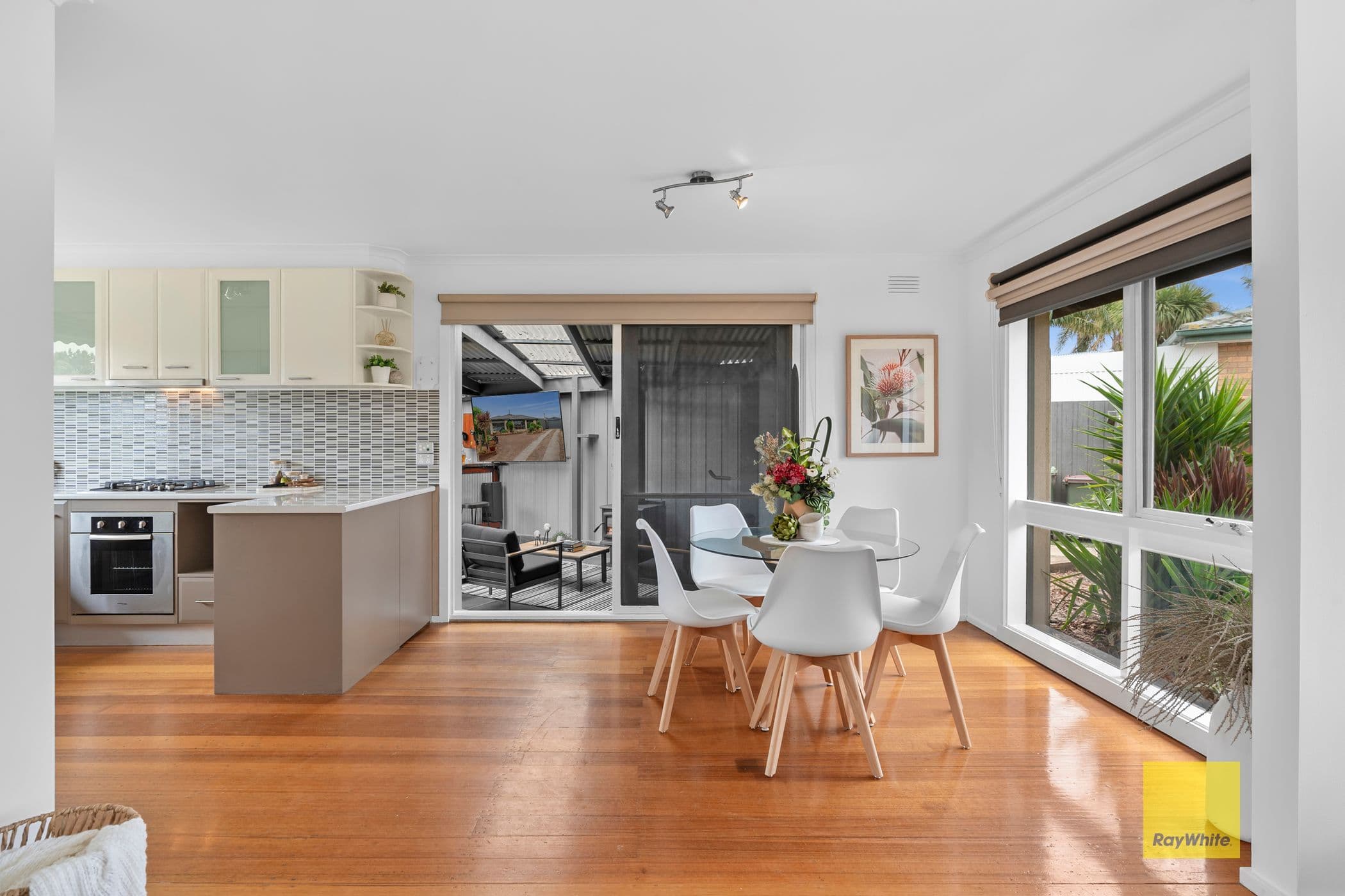 4 Byron Court, Grovedale VIC 3216, Grovedale - Thumbnail 3