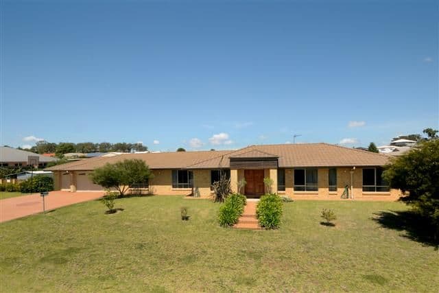 11 Tennyson Court, WESTBROOK QLD 4350, Westbrook - Thumbnail 2