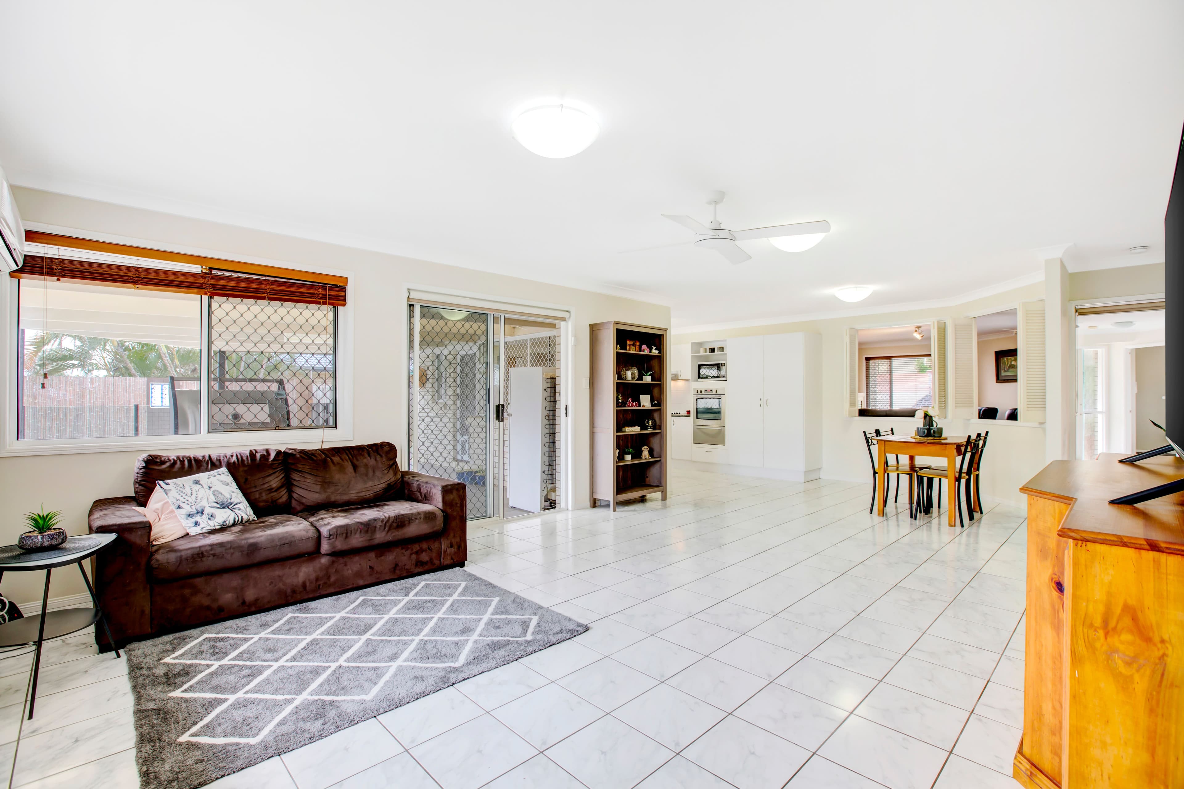 32 Marina Court, Eatons Hill QLD 4037, Eatons Hill - Thumbnail 8