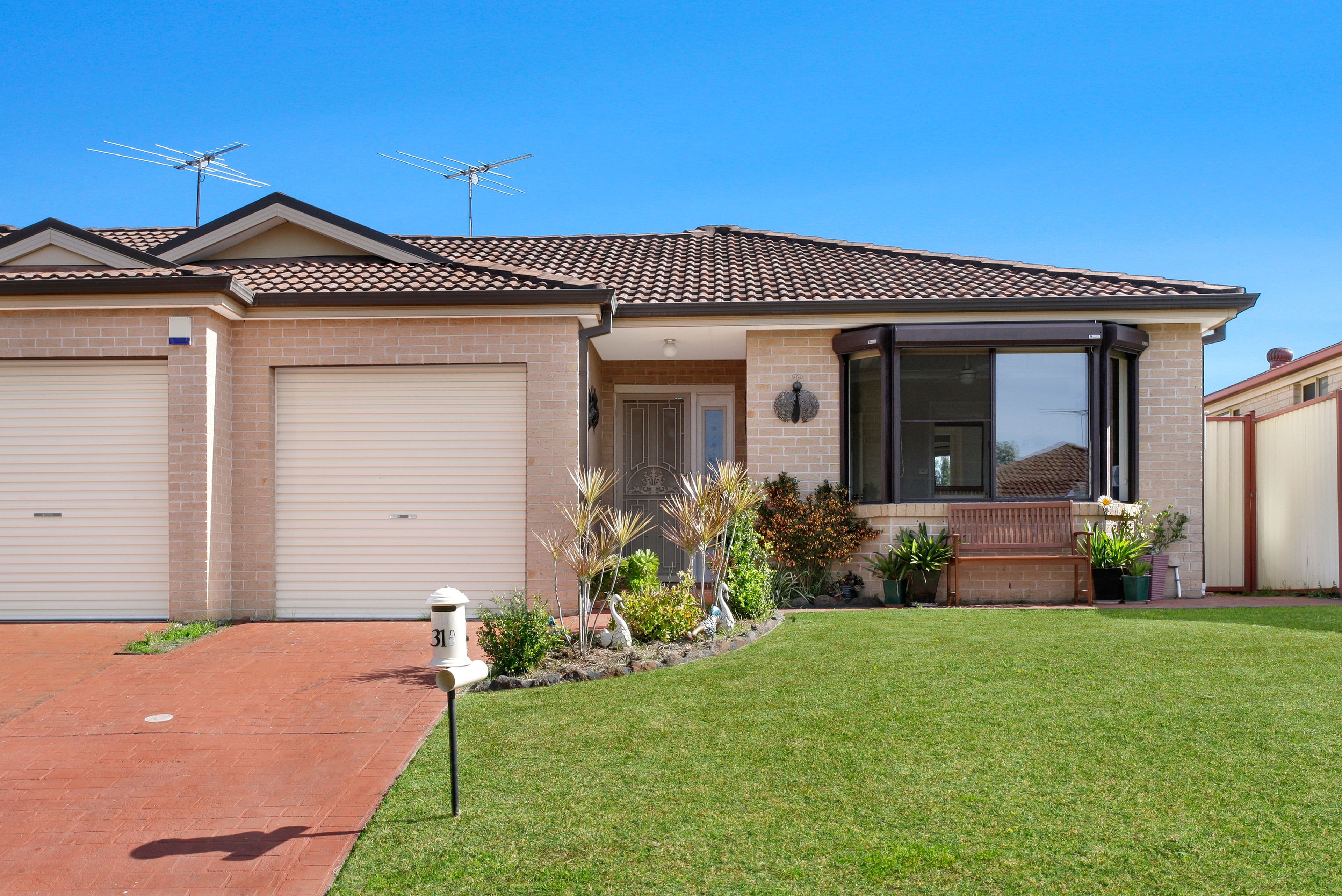 31 Walgett Close, Hinchinbrook - Image 1