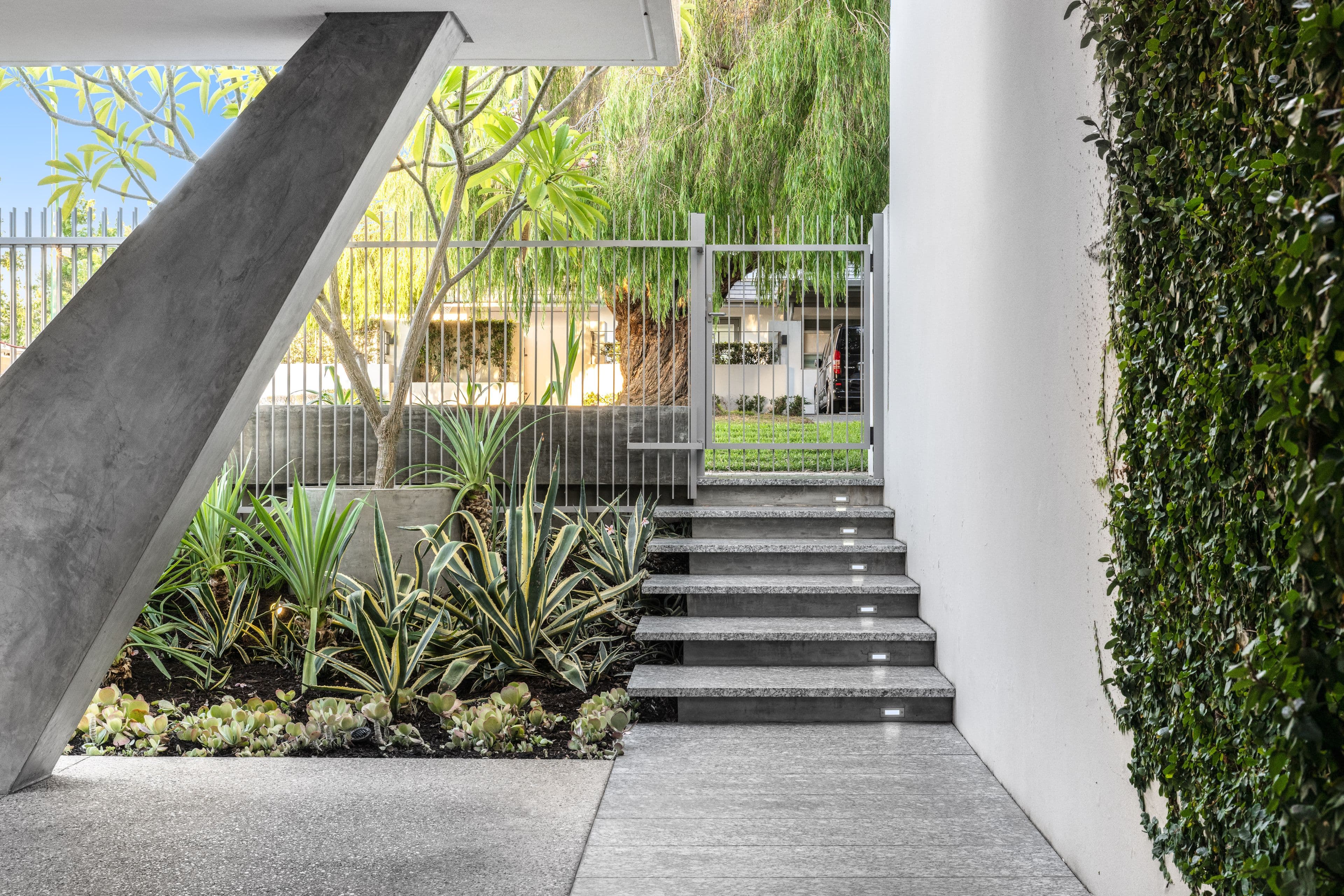 3 Gordon Street, Cottesloe WA 6011, Cottesloe - Thumbnail 3
