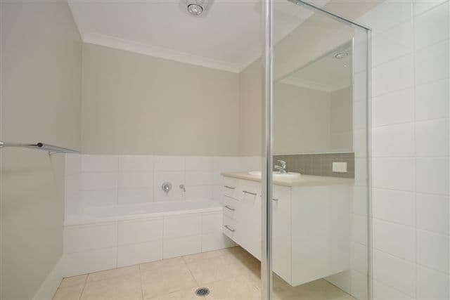 Unit 2, 2 Prospect Street, NORTH TOOWOOMBA QLD 4350, North Toowoomba - Thumbnail 6
