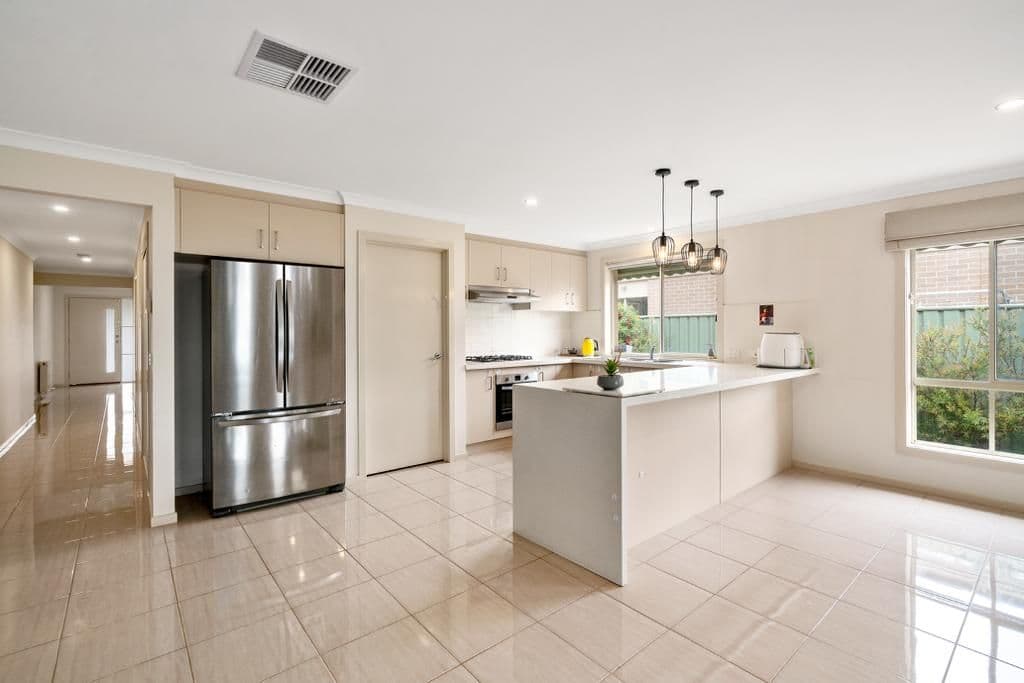 6 Narmara Mews, Wyndham Vale VIC 3024, Wyndham Vale - Thumbnail 6