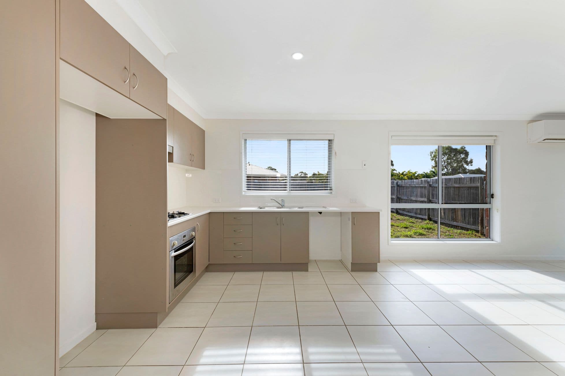 25 Regency Road, Moore Park Beach QLD 4670, Moore Park Beach - Thumbnail 5