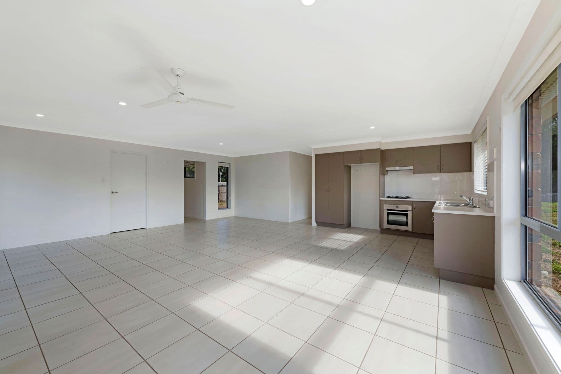 25 Regency Road, Moore Park Beach QLD 4670, Moore Park Beach - Thumbnail 7