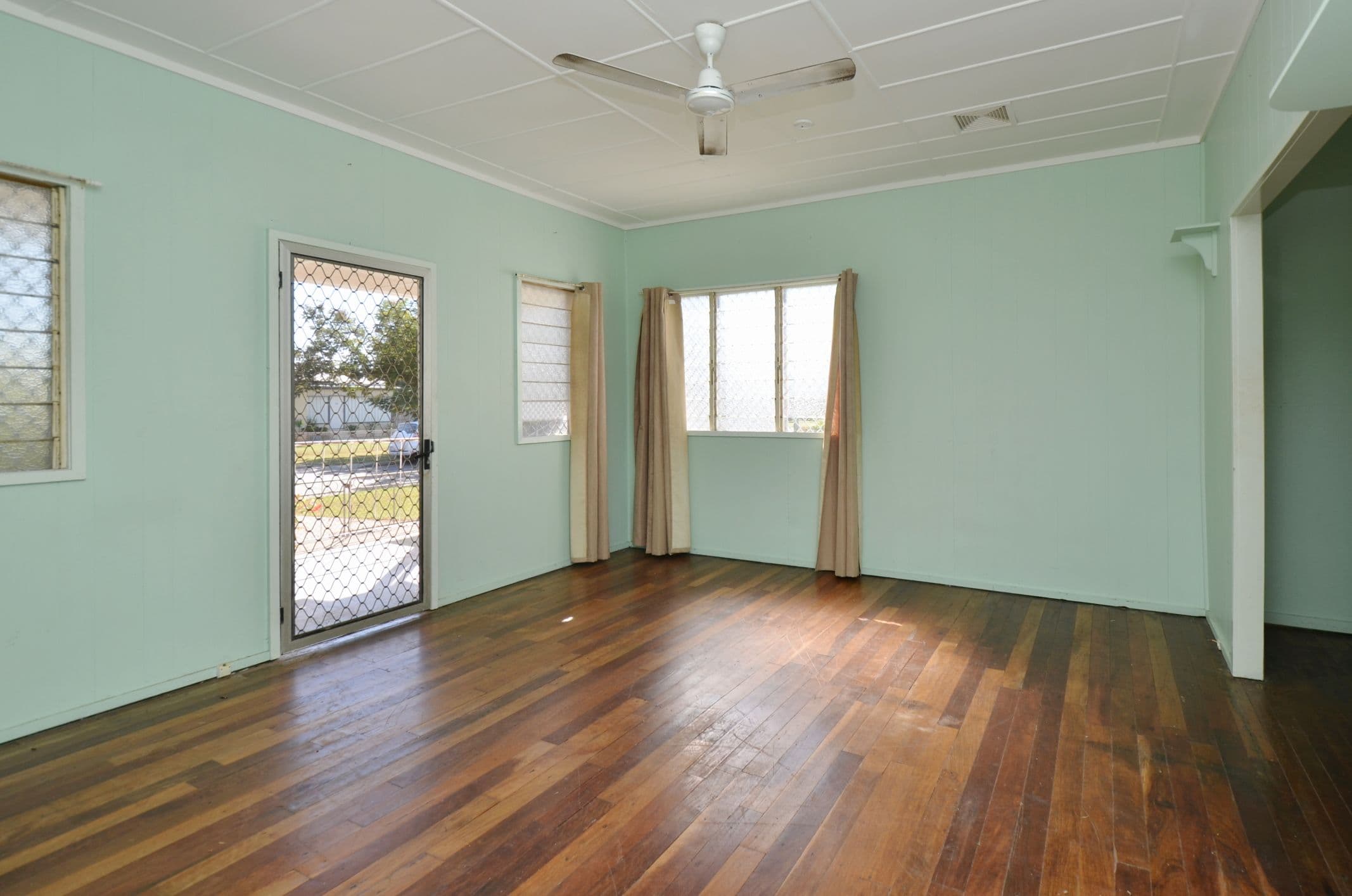 16 Begg Street, Gulliver QLD 4812, Gulliver - Thumbnail 2
