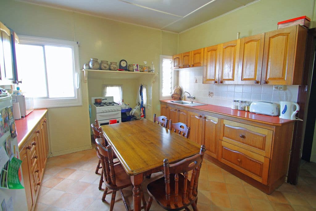 3 Albert Street, North Ipswich QLD 4305, North Ipswich - Thumbnail 4