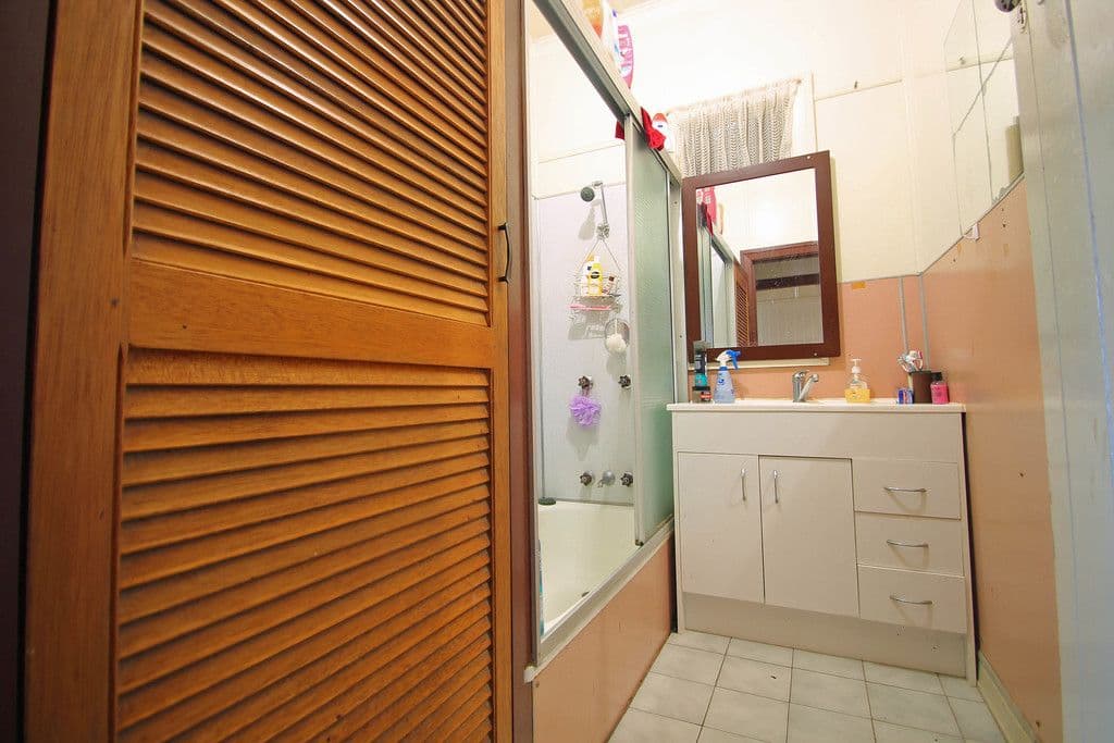 3 Albert Street, North Ipswich QLD 4305, North Ipswich - Thumbnail 6