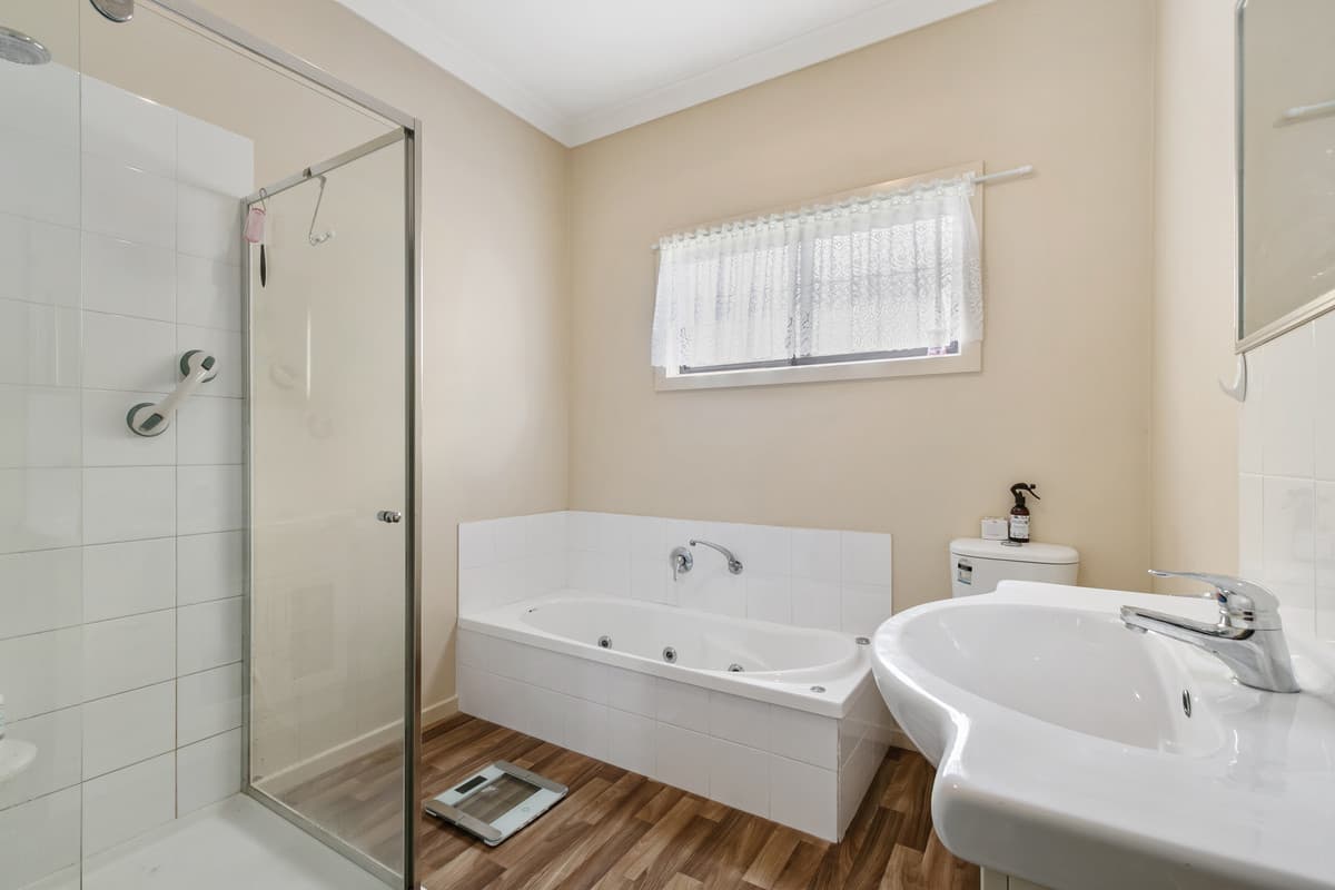 5 Quigley Street, MORWELL VIC 3840, Morwell - Thumbnail 4
