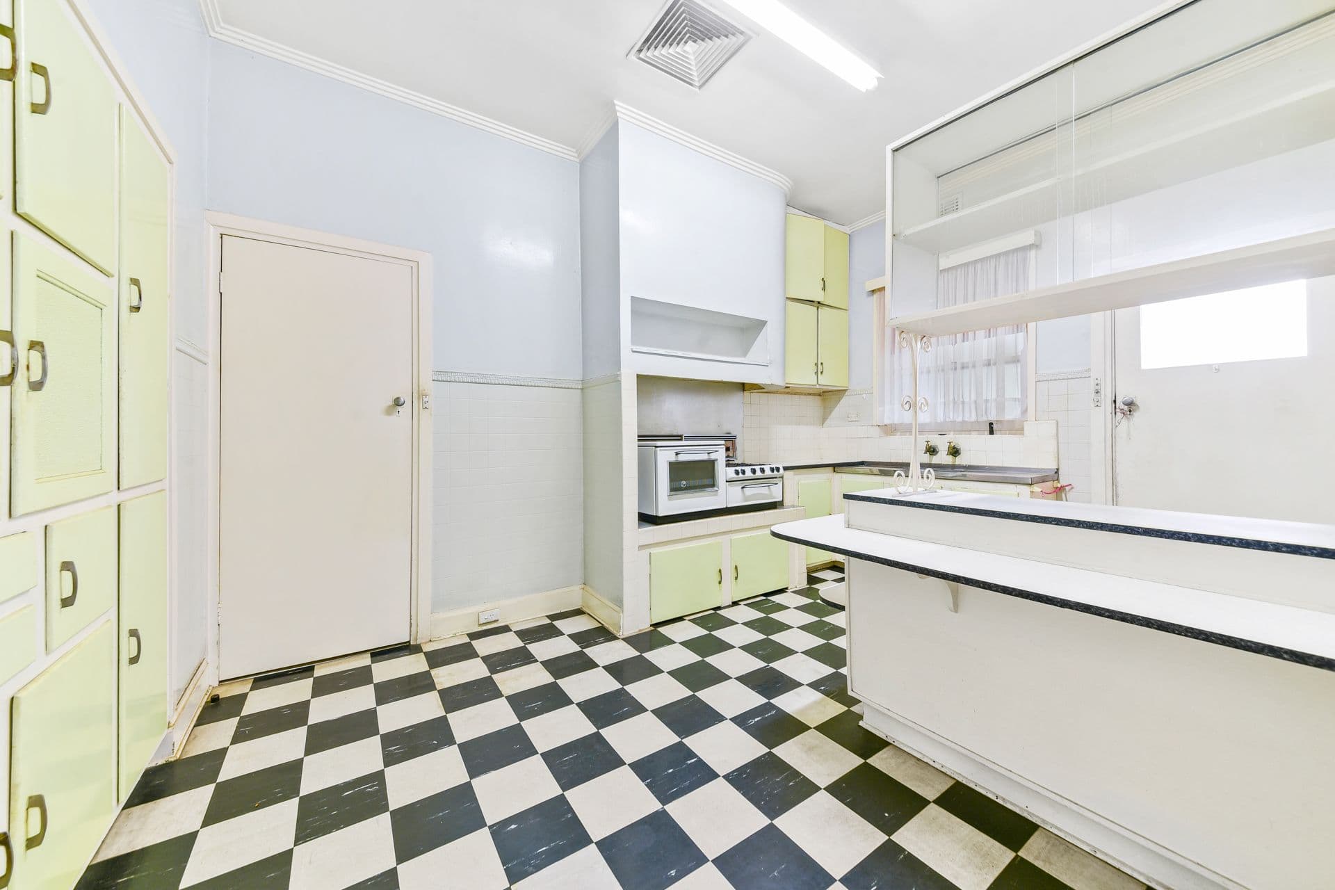 35 Outlook Drive, Camberwell VIC 3124, Camberwell - Thumbnail 7