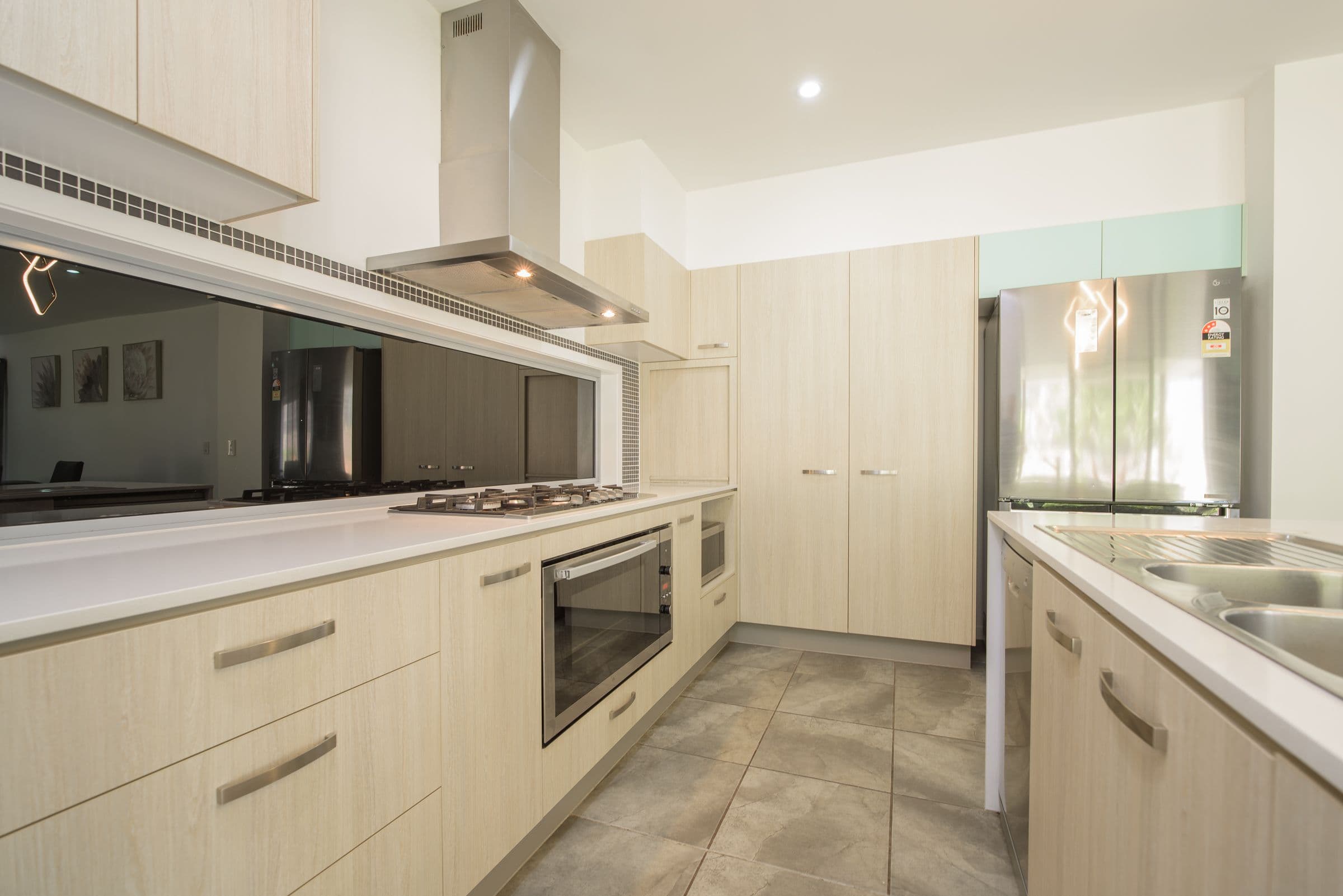4 Eccles Close, Kirkwood QLD 4680, Kirkwood - Thumbnail 6