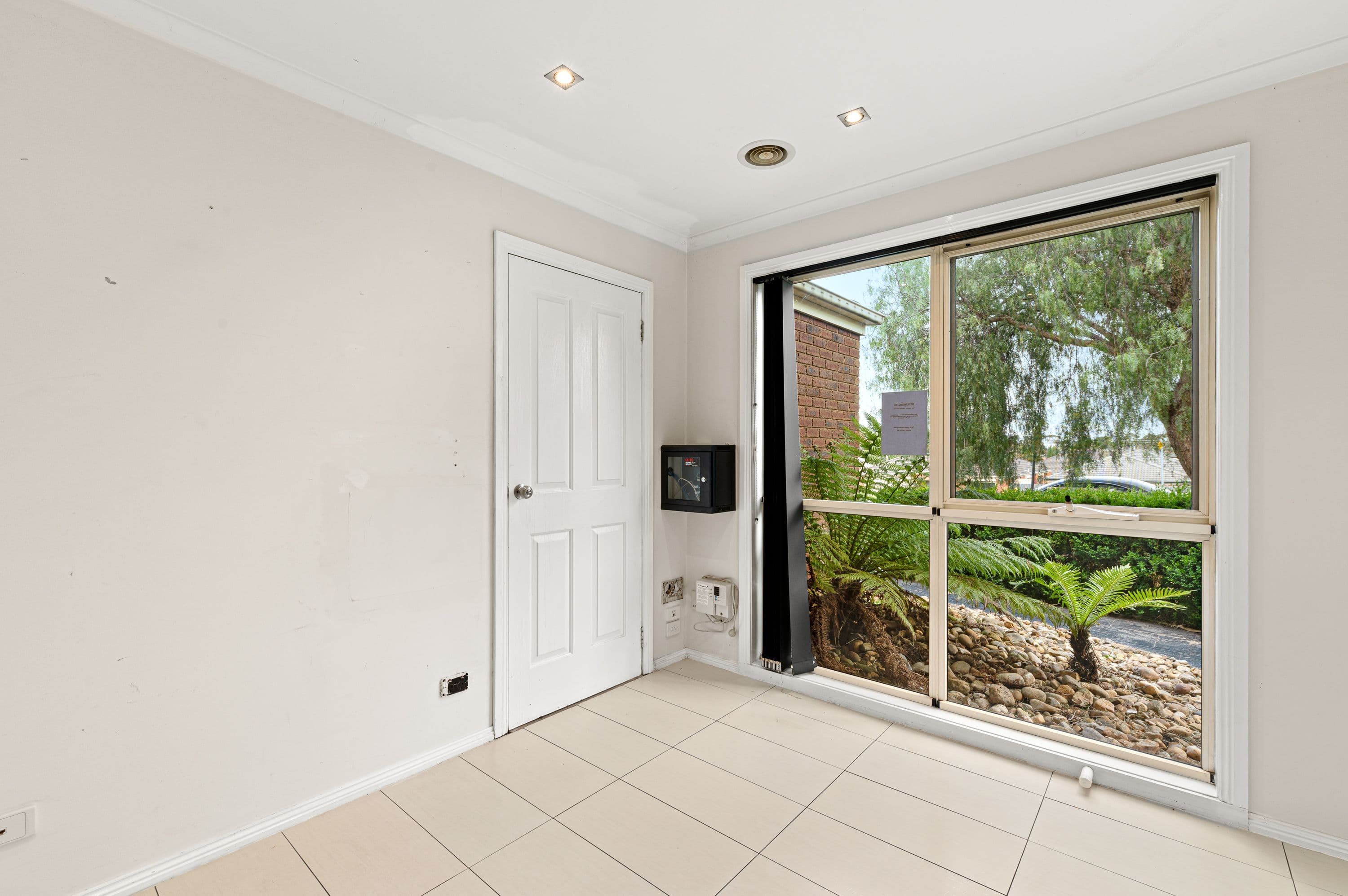 16 Bracken Way, South Morang VIC 3752, South Morang - Thumbnail 7