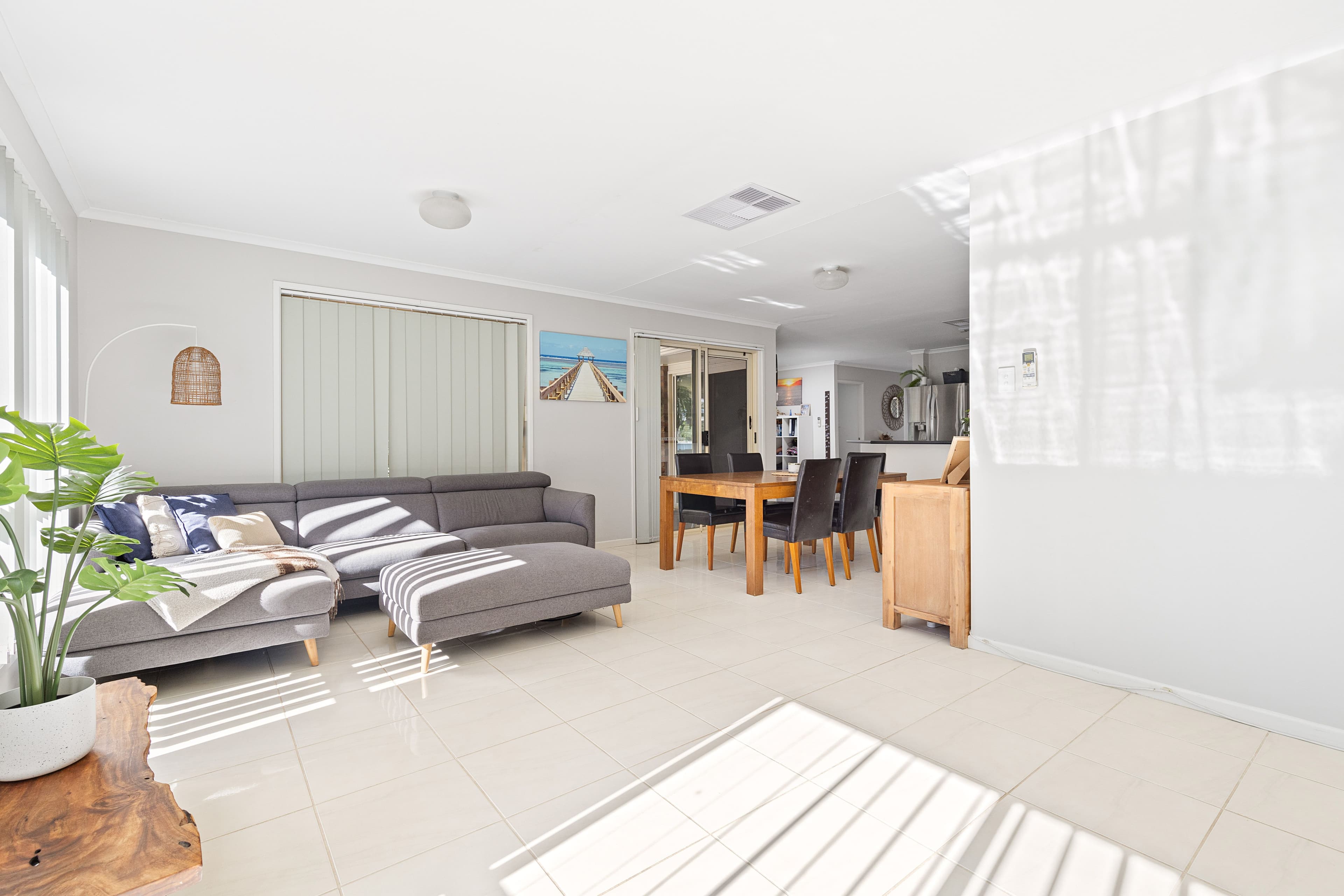 15 Egan Street, Emerald QLD 4720, Emerald - Thumbnail 5