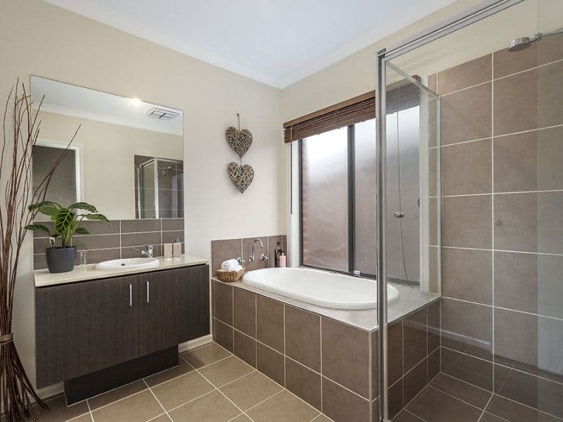 22 Urban Drive, WILLIAMS LANDING VIC 3027, Williams Landing - Thumbnail 8