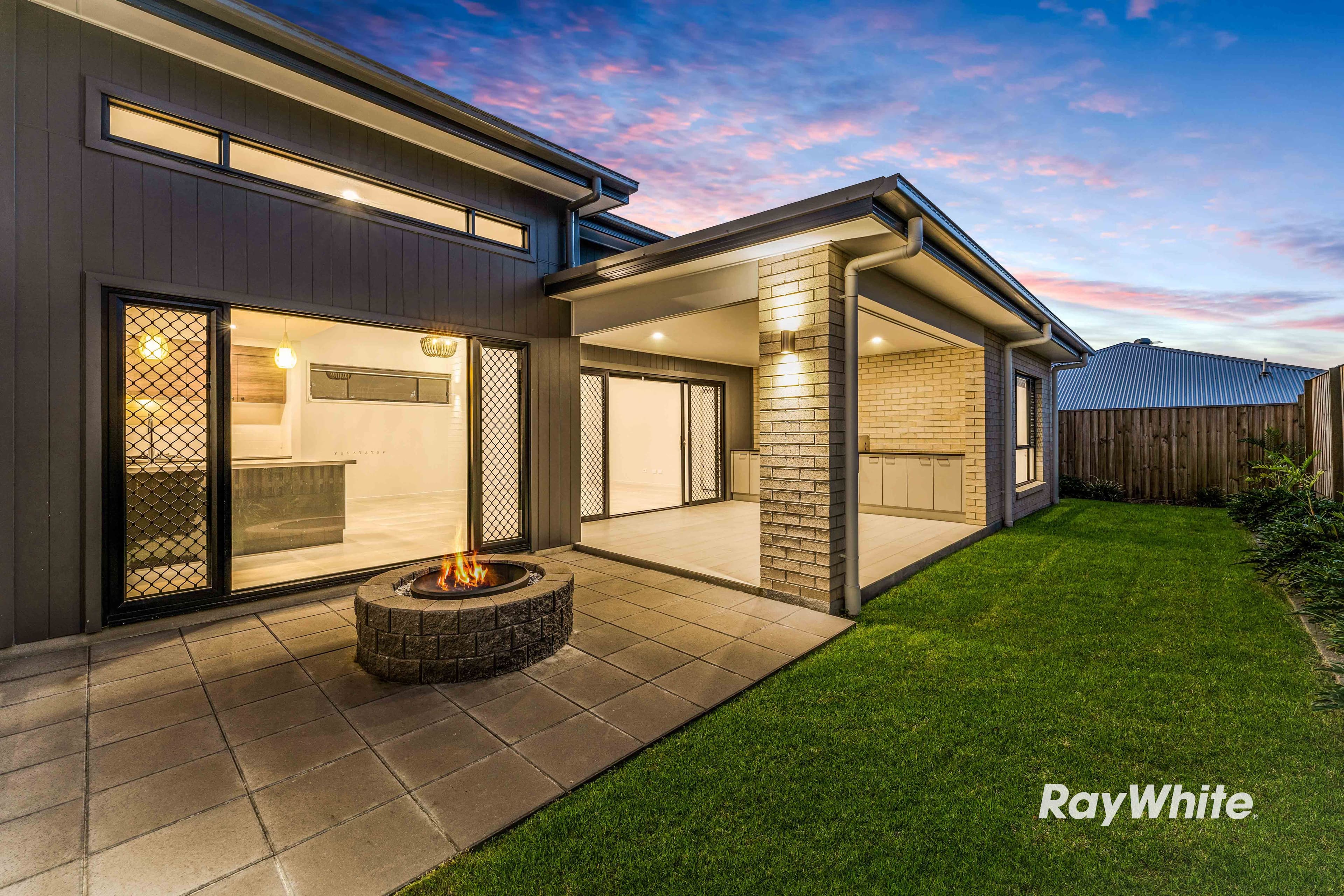 16 Cypress Street, Park Ridge QLD 4125, Park Ridge - Thumbnail 3