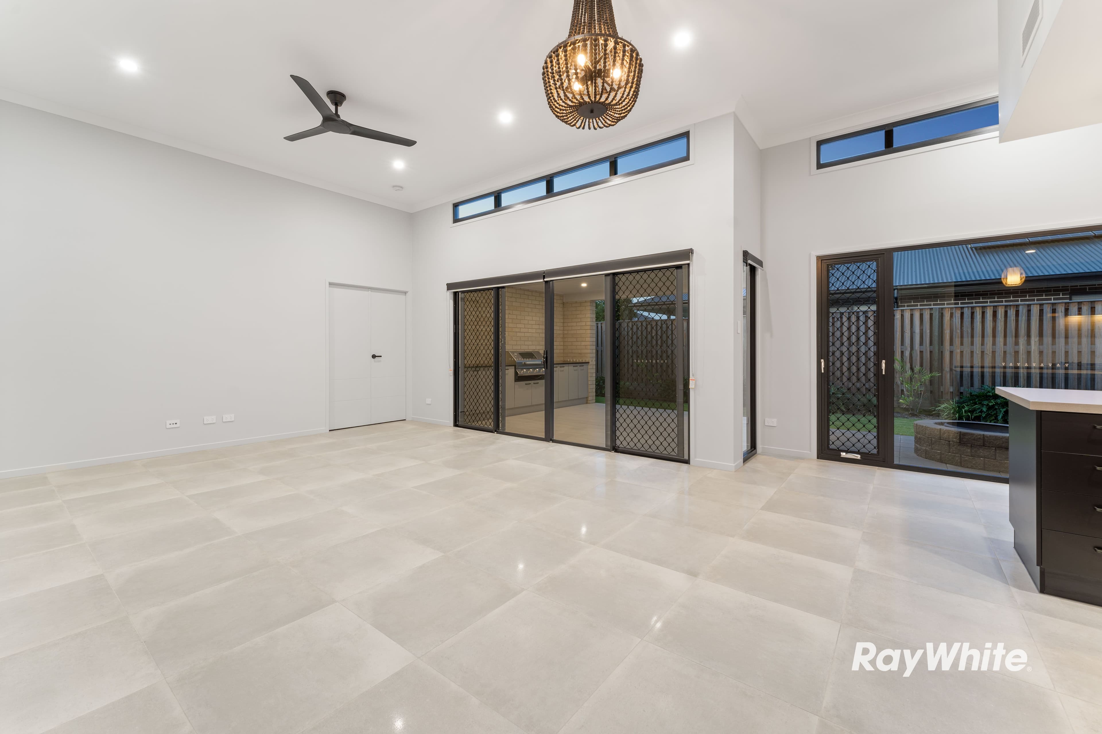 16 Cypress Street, Park Ridge QLD 4125, Park Ridge - Thumbnail 7