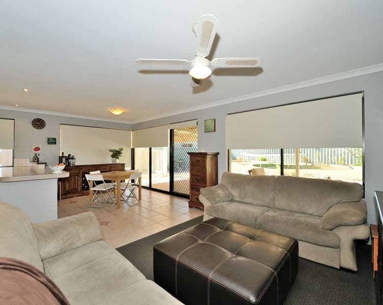 27 Holcombe Road, WARNBRO WA 6169, Warnbro - Image 1