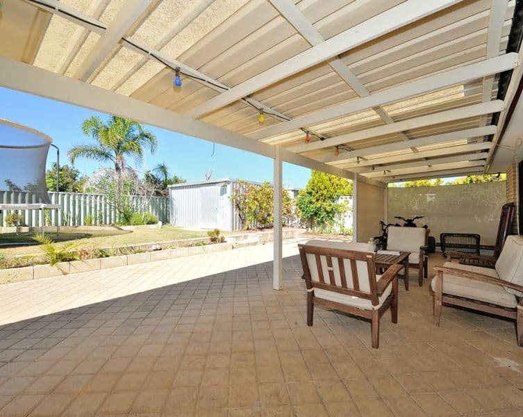 27 Holcombe Road, WARNBRO WA 6169, Warnbro - Thumbnail 4
