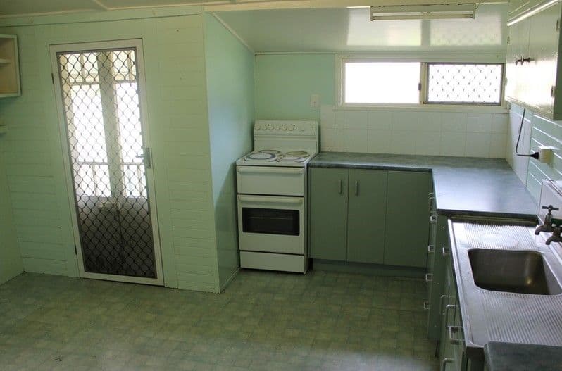 11 Arthur Street, Gayndah QLD 4625, Gayndah - Thumbnail 2