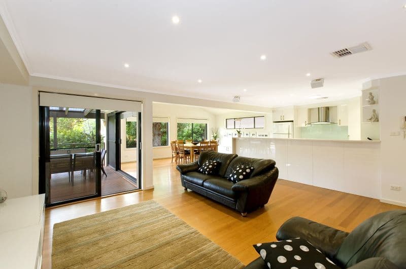 4 Vernon Street, TURRAMURRA NSW 2074, South Turramurra - Thumbnail 2