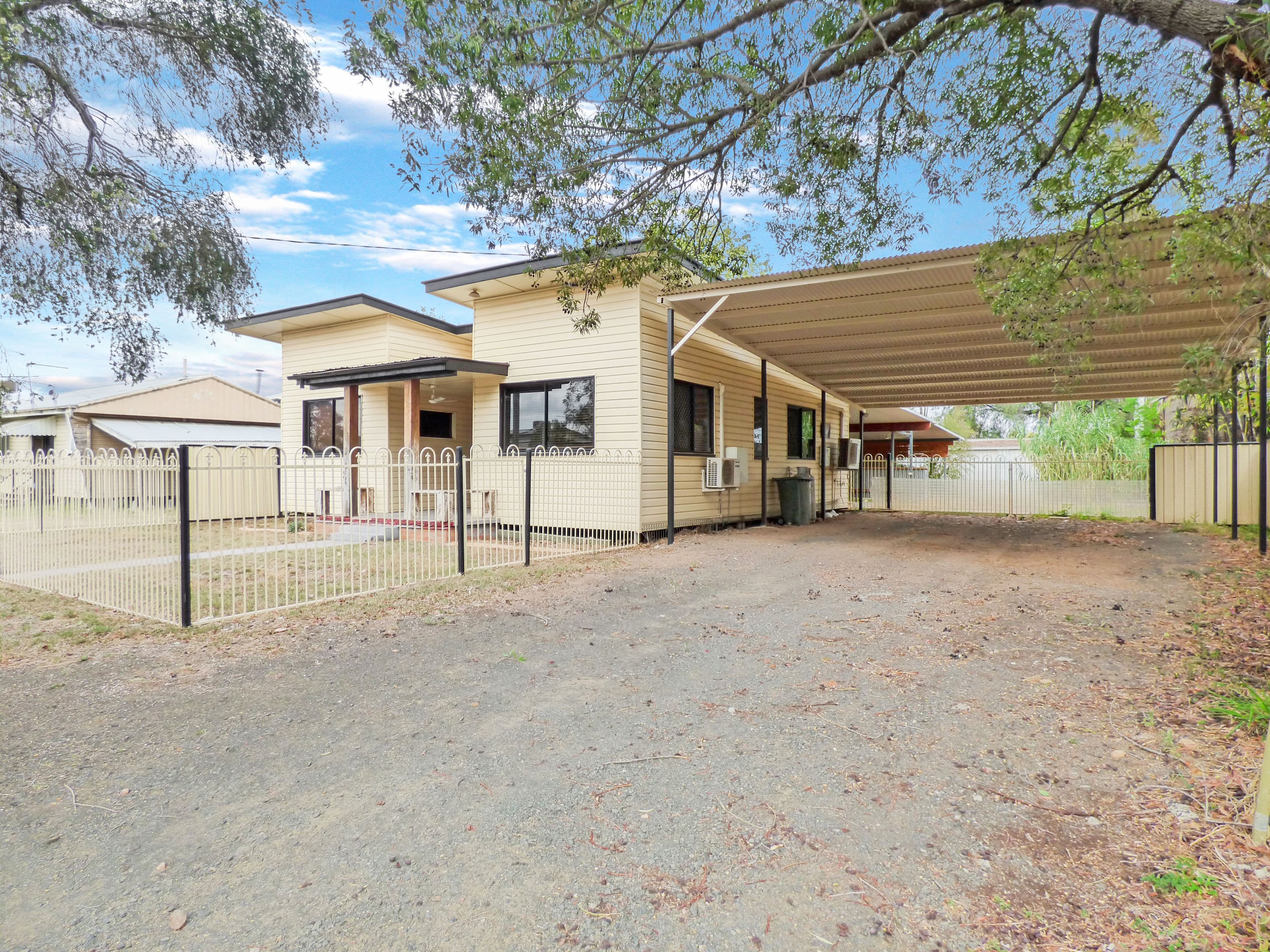 23 Charles Street, Roma QLD 4455, Roma - Image 1