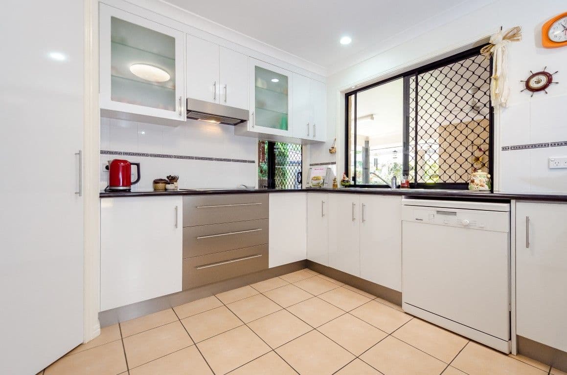 11 Wyara Close, Clinton QLD 4680, Clinton - Thumbnail 4