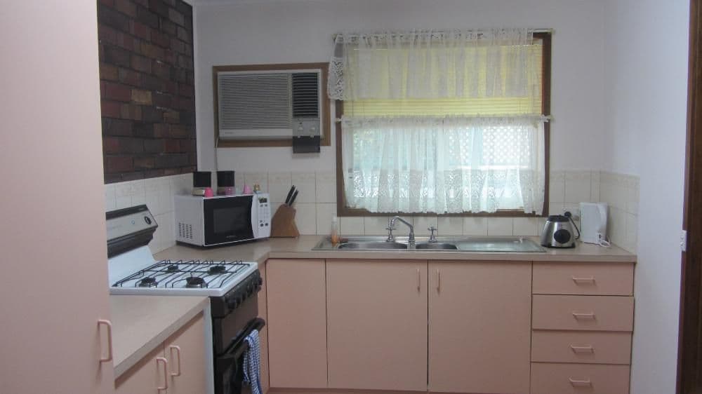 748 East Street, EAST ALBURY NSW 2640, East Albury - Thumbnail 3