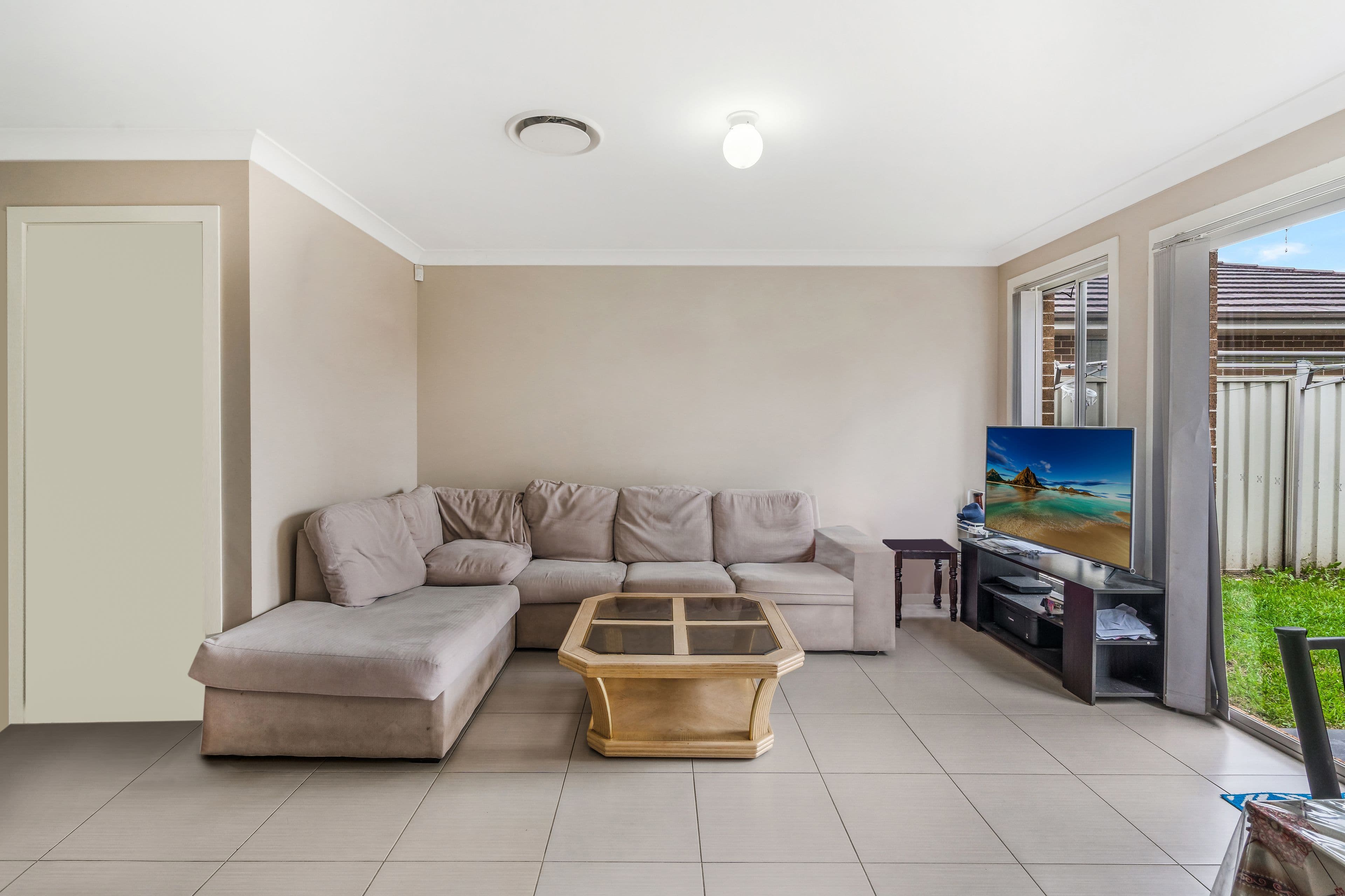1 & 1A Bonython Avenue, Middleton Grange NSW 2171, Middleton Grange - Thumbnail 5