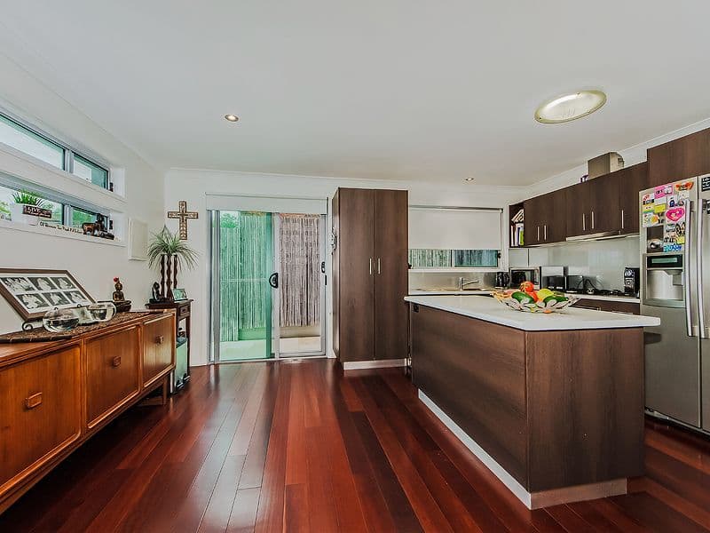 6 Tibor Court, ASHMORE QLD 4214, Ashmore - Thumbnail 3