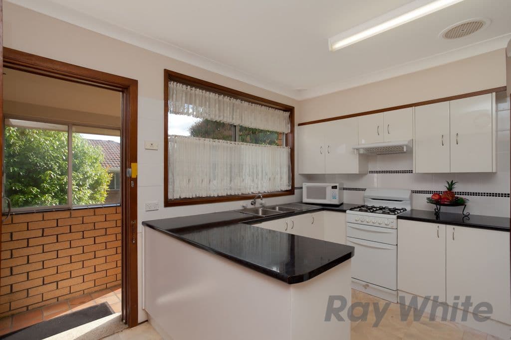 6 Kerry Avenue, ELERMORE VALE NSW 2287, Elermore Vale - Thumbnail 2