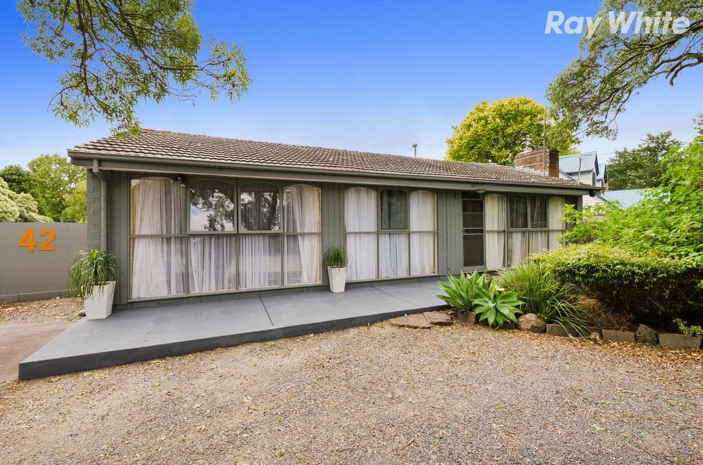 42 Willow Road, Upper Ferntree Gully VIC 3156, Upper Ferntree Gully - Image 1