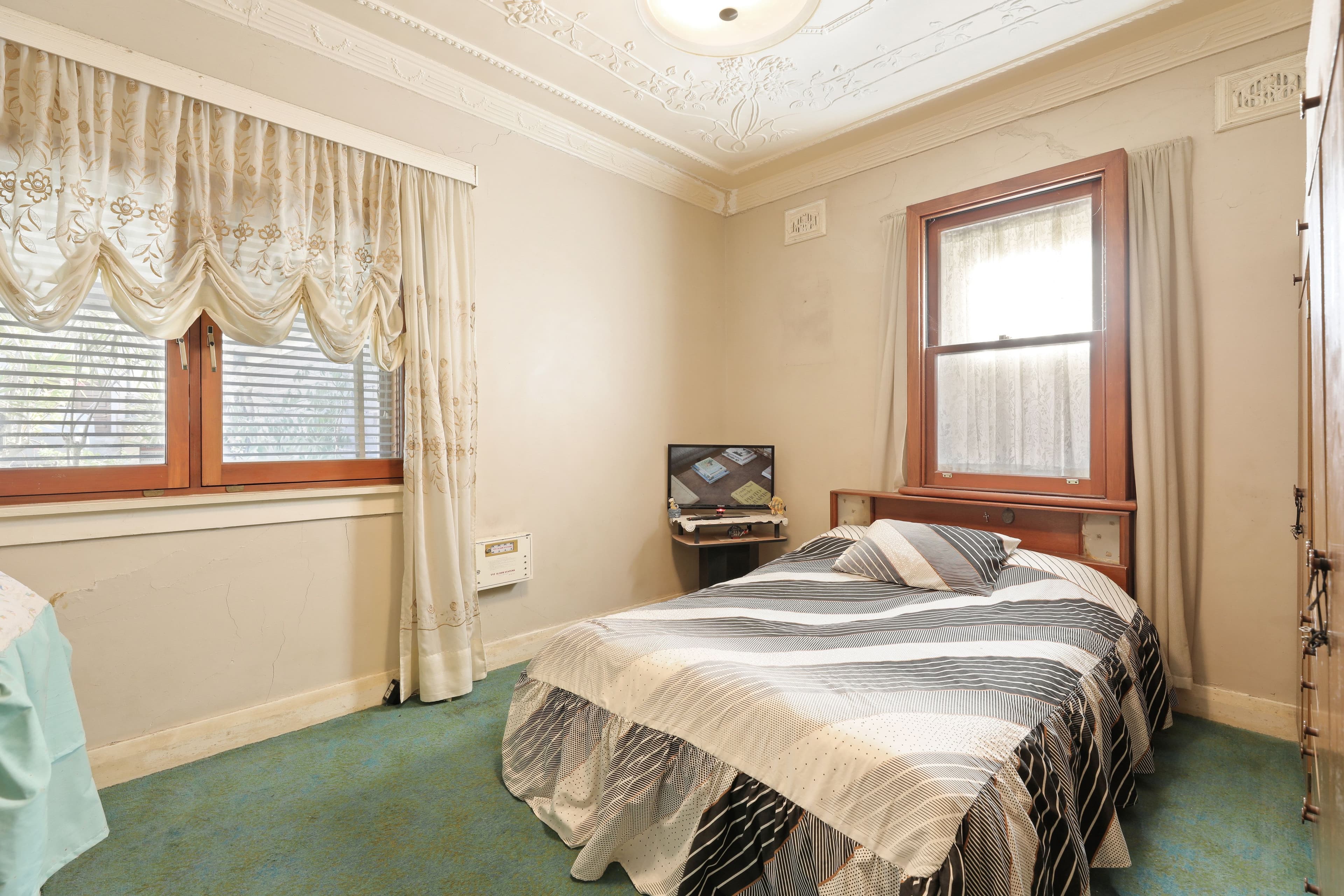 6 Harrington Street, Enmore - Thumbnail 5