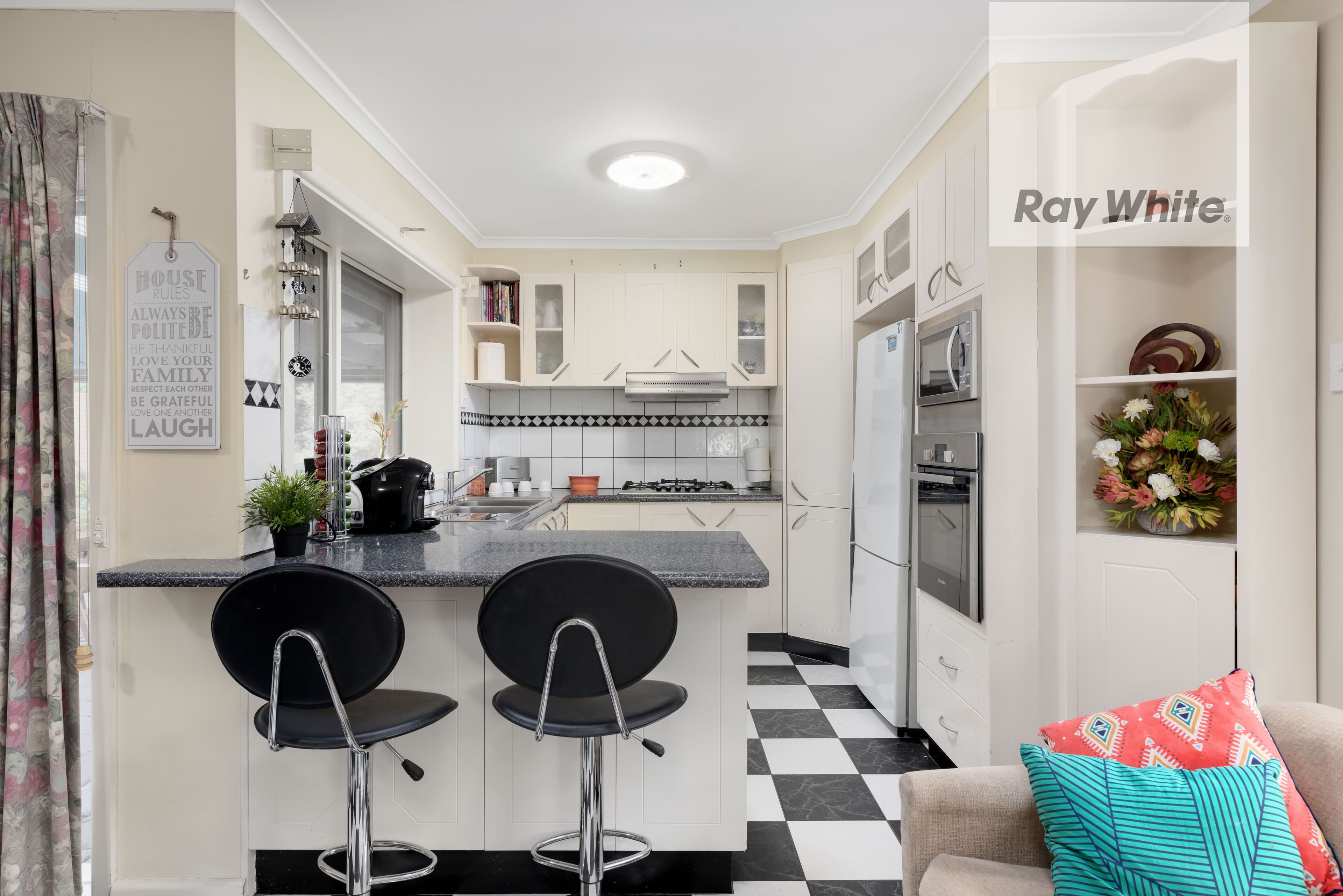 8 Oxford Drive, Bundoora VIC 3083, Bundoora - Thumbnail 5