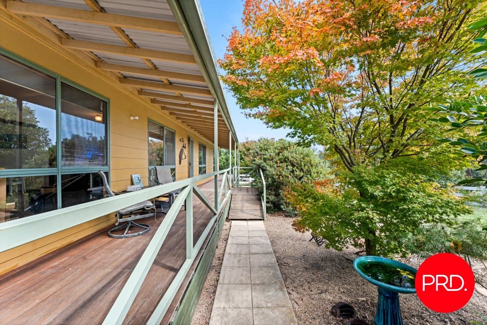 327 Weeroona Drive, WAMBOIN NSW 2620, Wamboin - Thumbnail 2