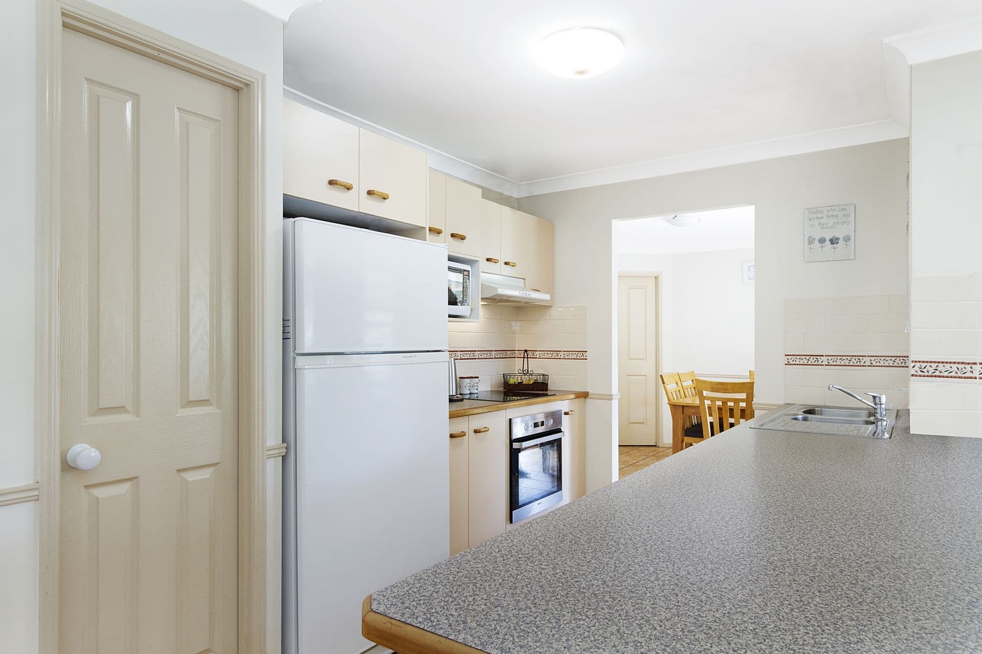 23 Surround Street, Dakabin QLD 4503, Dakabin - Thumbnail 6