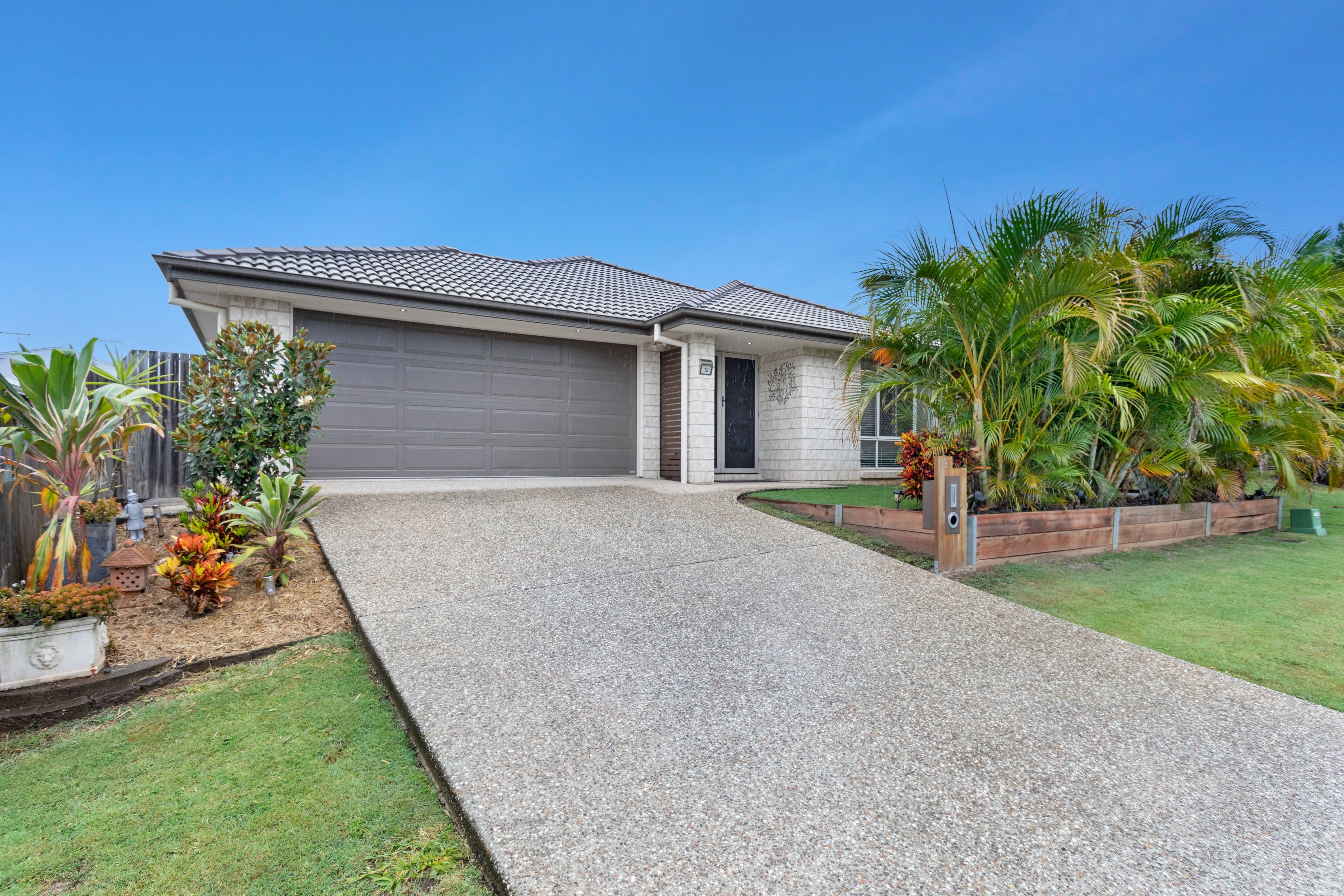 12 Braxlaw Crescent, Dakabin QLD 4503, Dakabin - Image 1