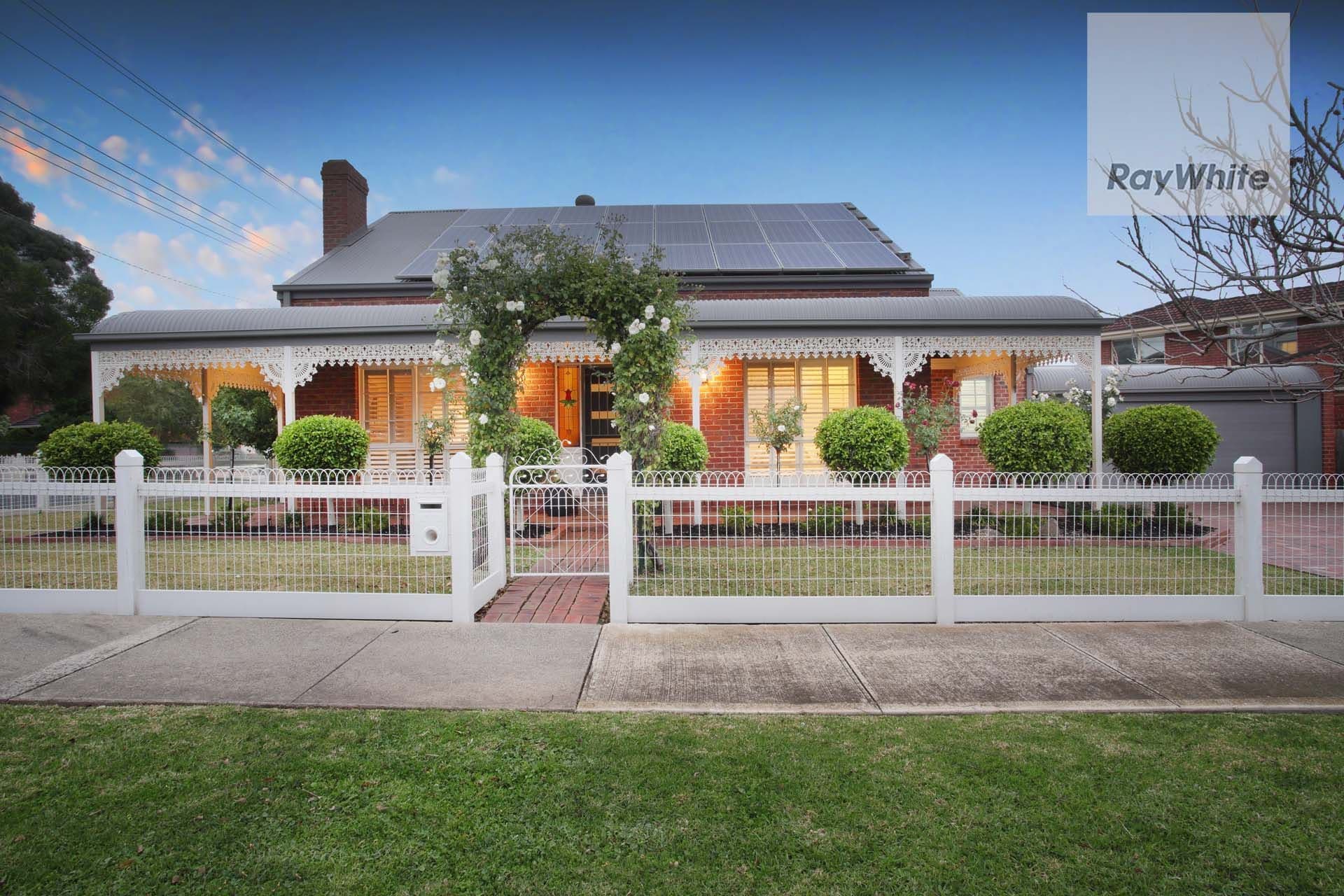 50 Simmington Circuit, Greenvale VIC 3059, Greenvale - Thumbnail 4