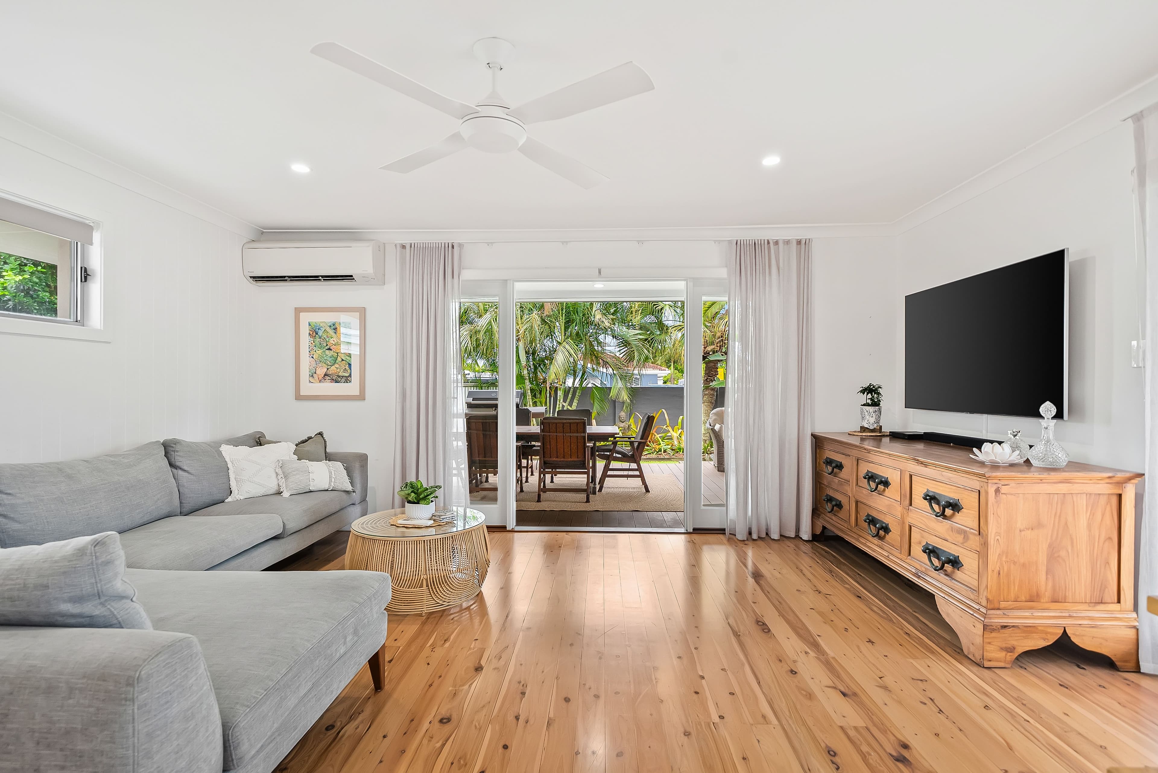 90 Tahiti Avenue, Palm Beach QLD 4221, Palm Beach - Thumbnail 8