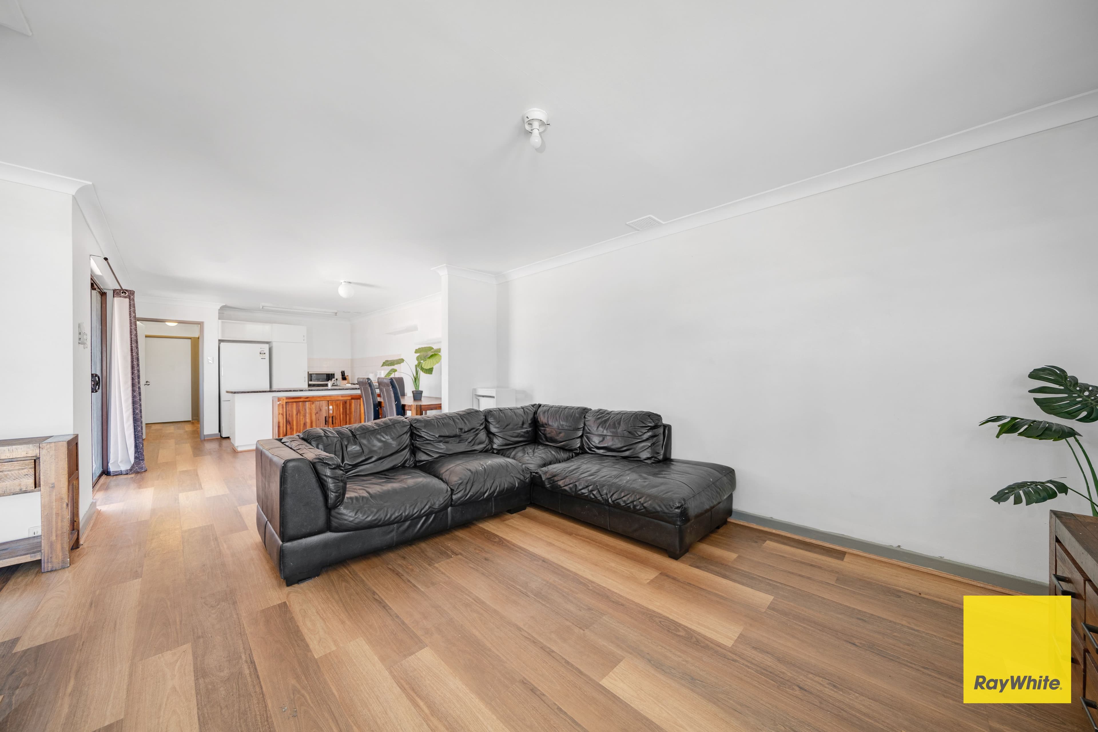 11A Steedman Loop, Mirrabooka WA 6061, Mirrabooka - Thumbnail 3