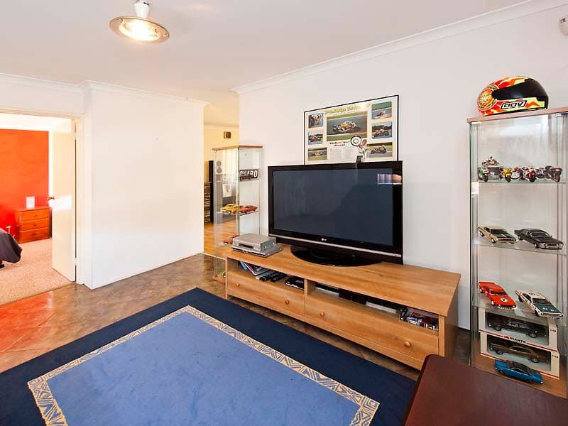 189 Willmott Drive, WAIKIKI WA 6169, Waikiki - Thumbnail 8