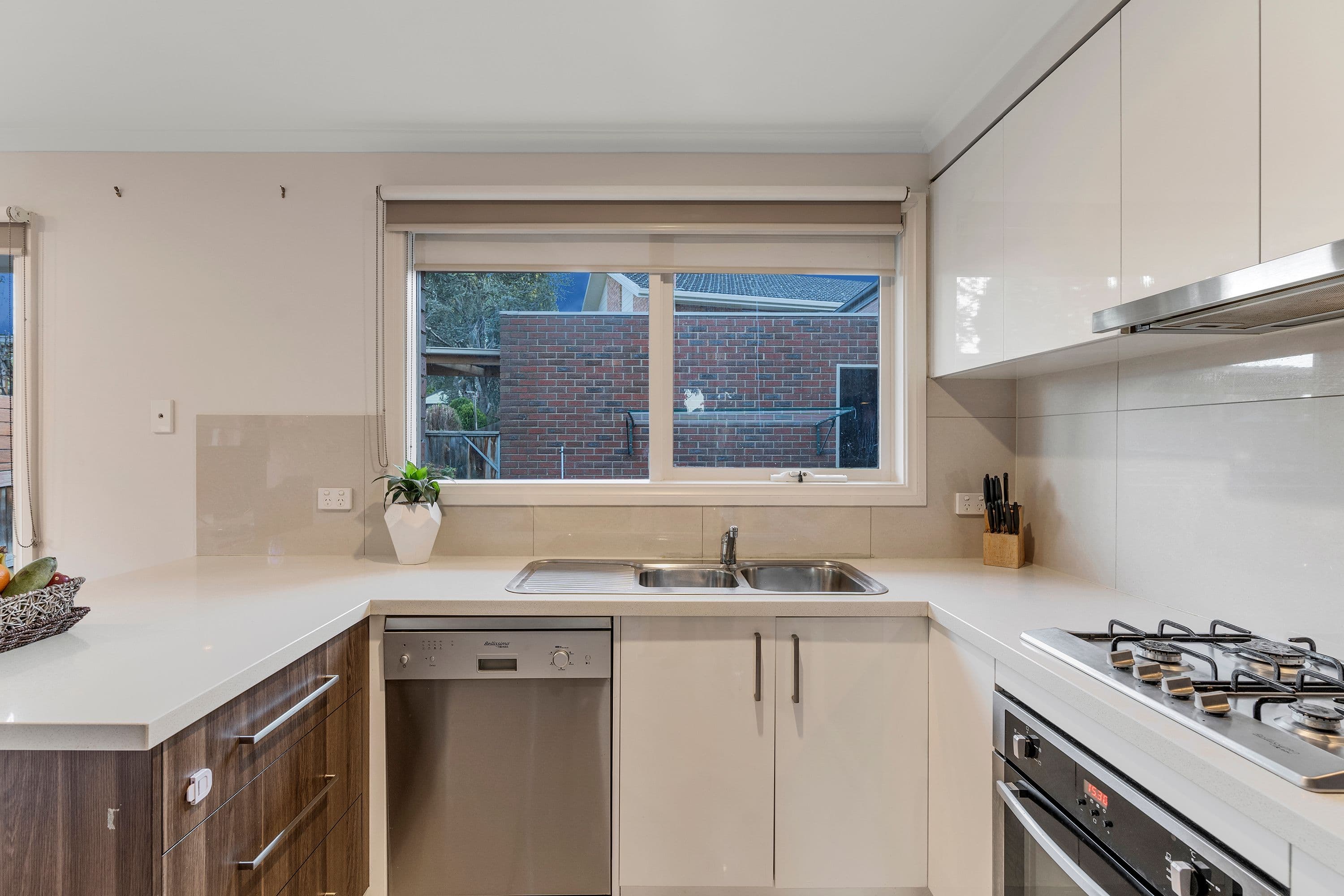 6 Mallee Court, Mulgrave VIC 3170, Mulgrave - Thumbnail 2