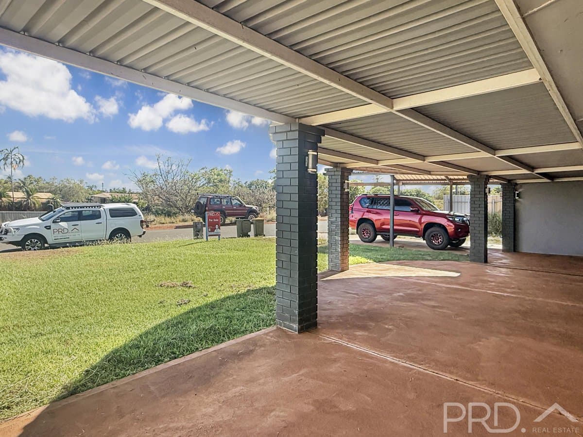 9
                Forrest
                Crescent
            
            
            
            dampier
            
            
            WA,
            6713, Dampier - Thumbnail 2