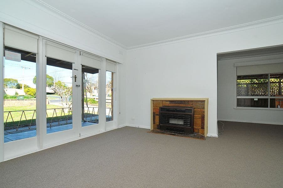 15 Mountfield Road, MITCHAM VIC 3132, Mitcham - Thumbnail 3
