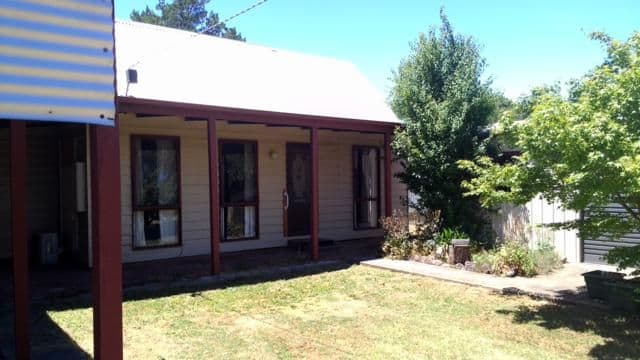 20 Ebden Street, HEATHCOTE VIC 3523, Heathcote - Thumbnail 2