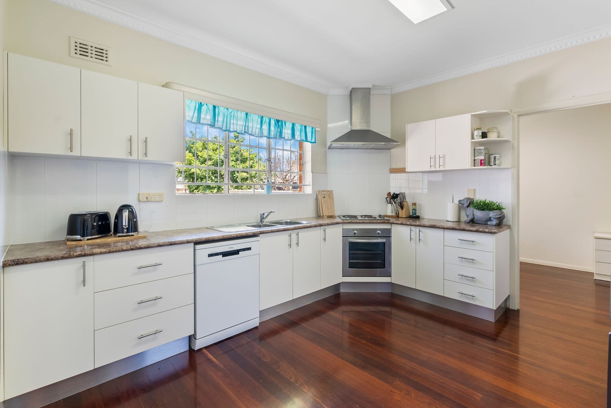 15 Dykes Street, Mount Gravatt East QLD 4122, Mount Gravatt East - Thumbnail 4