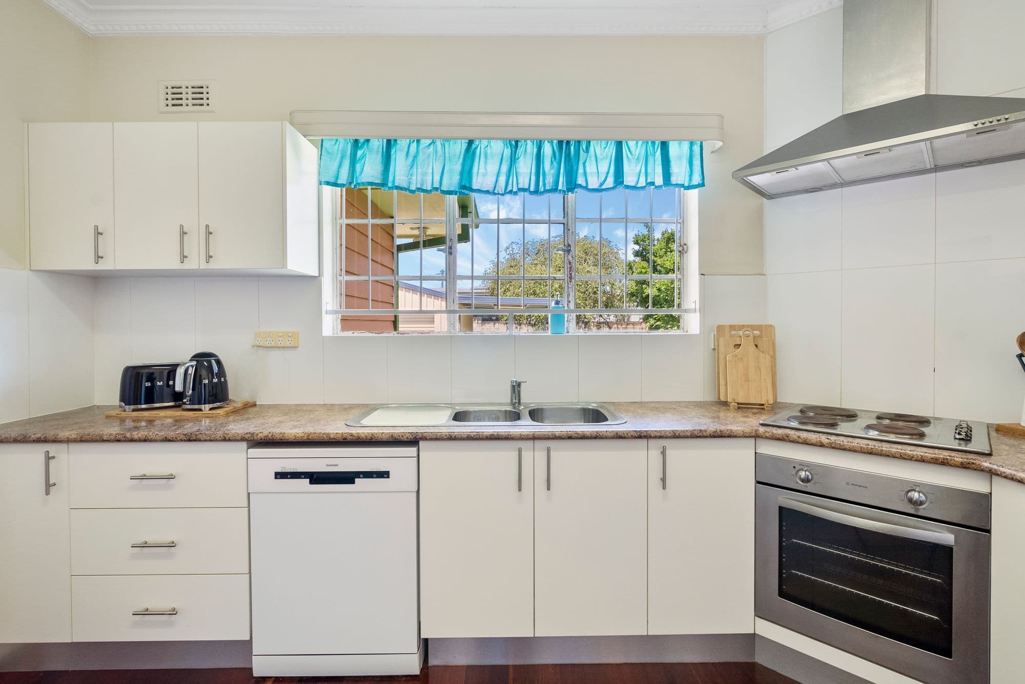15 Dykes Street, Mount Gravatt East QLD 4122, Mount Gravatt East - Thumbnail 6