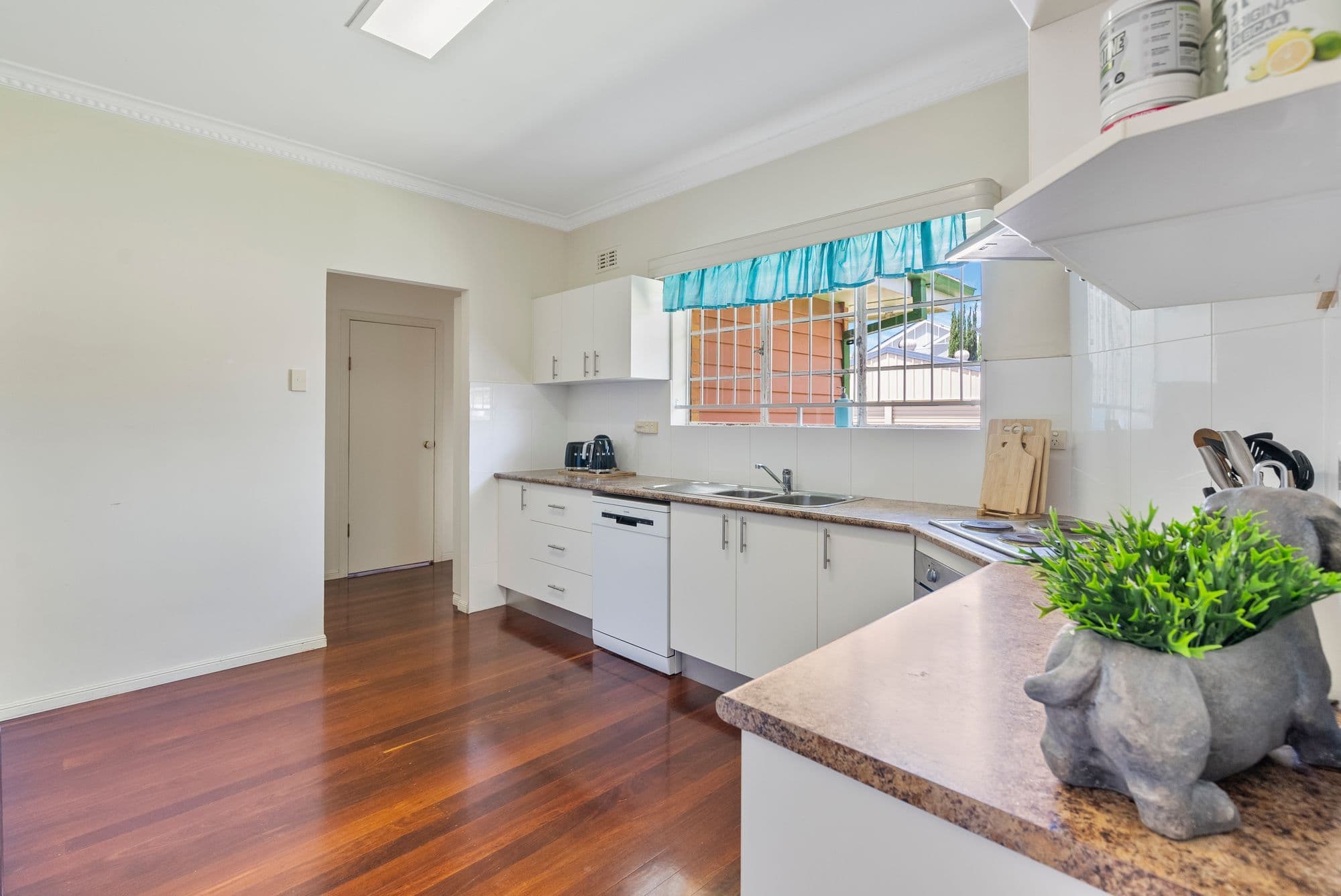 15 Dykes Street, Mount Gravatt East QLD 4122, Mount Gravatt East - Thumbnail 7