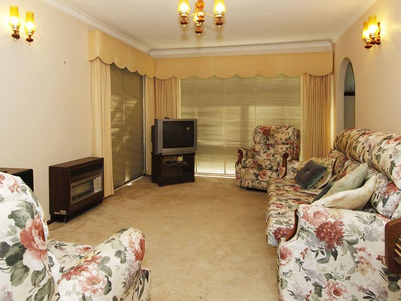 9 Dutton Crescent, HAMERSLEY WA 6022, Hamersley - Thumbnail 3